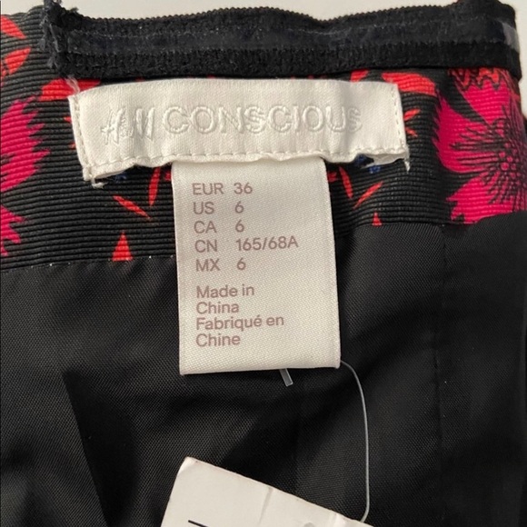 H&M Conscious Collection Floral Romper NWT - Picture 5 of 6